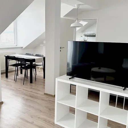 Apartament Cozy & New With Balcony View Wiedeń Zewnętrze zdjęcie